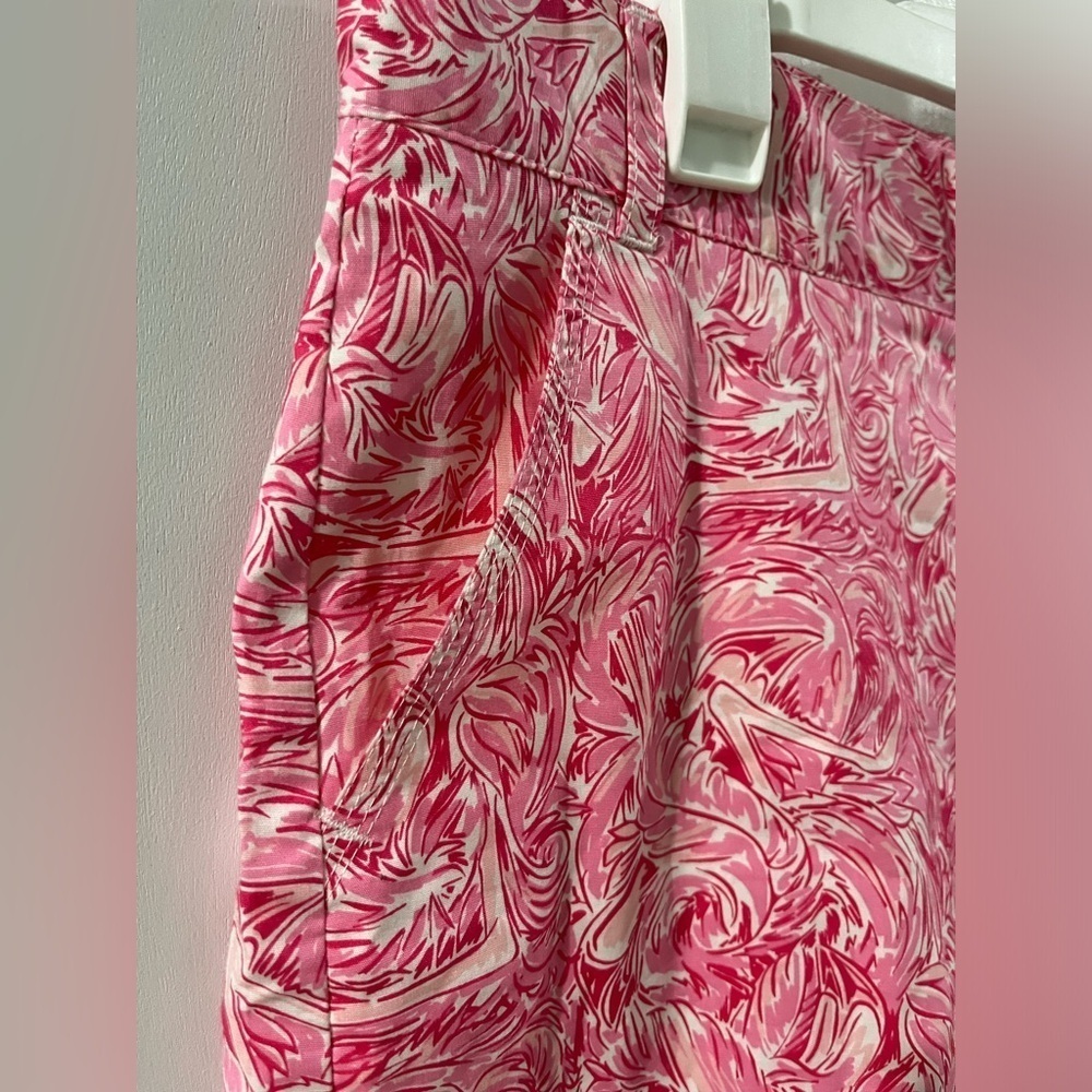 Lauren James Pink Scallop Shorts in Ruffle Some Feathers, size Medium, new! - Picture 4 of 9
